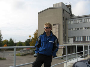 no siis , mä oon duunissa...